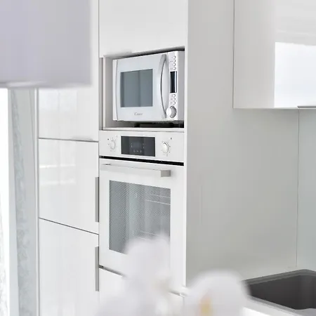 Deluxe Korina & Ramona 4* Zára