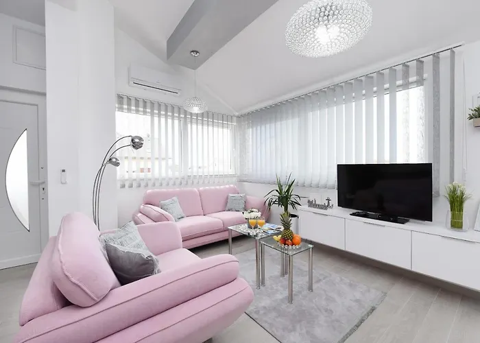 Deluxe Korina&ramona Maison d'hôtes 4*