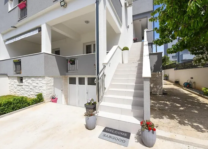 Deluxe Korina&ramona 4* Zadar