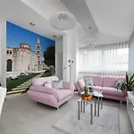 Deluxe Korina & Ramona Guest house 4*